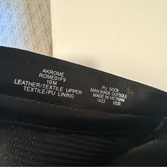 Anne Klein Womens Black Leather Block Heel Ankle Boots Shoes Size 10M - Picture 11 of 15